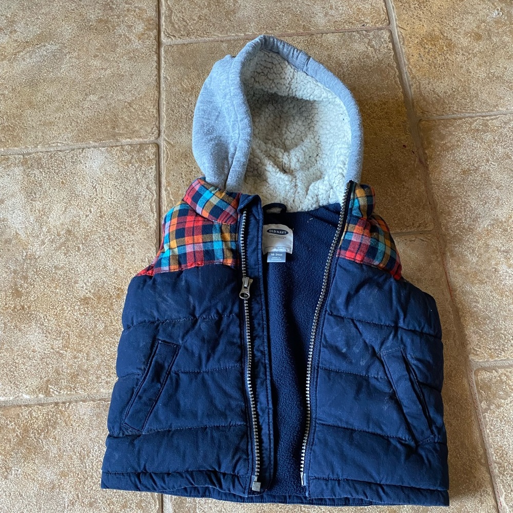 Old navy vest